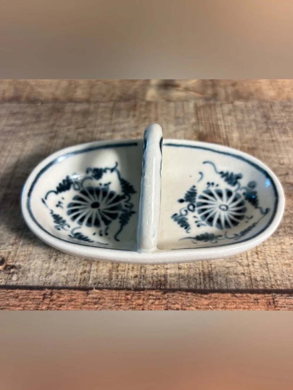 World Market Hand Paint Blue & Creamy White Ceramic Ring Jewelry Trinket Dish